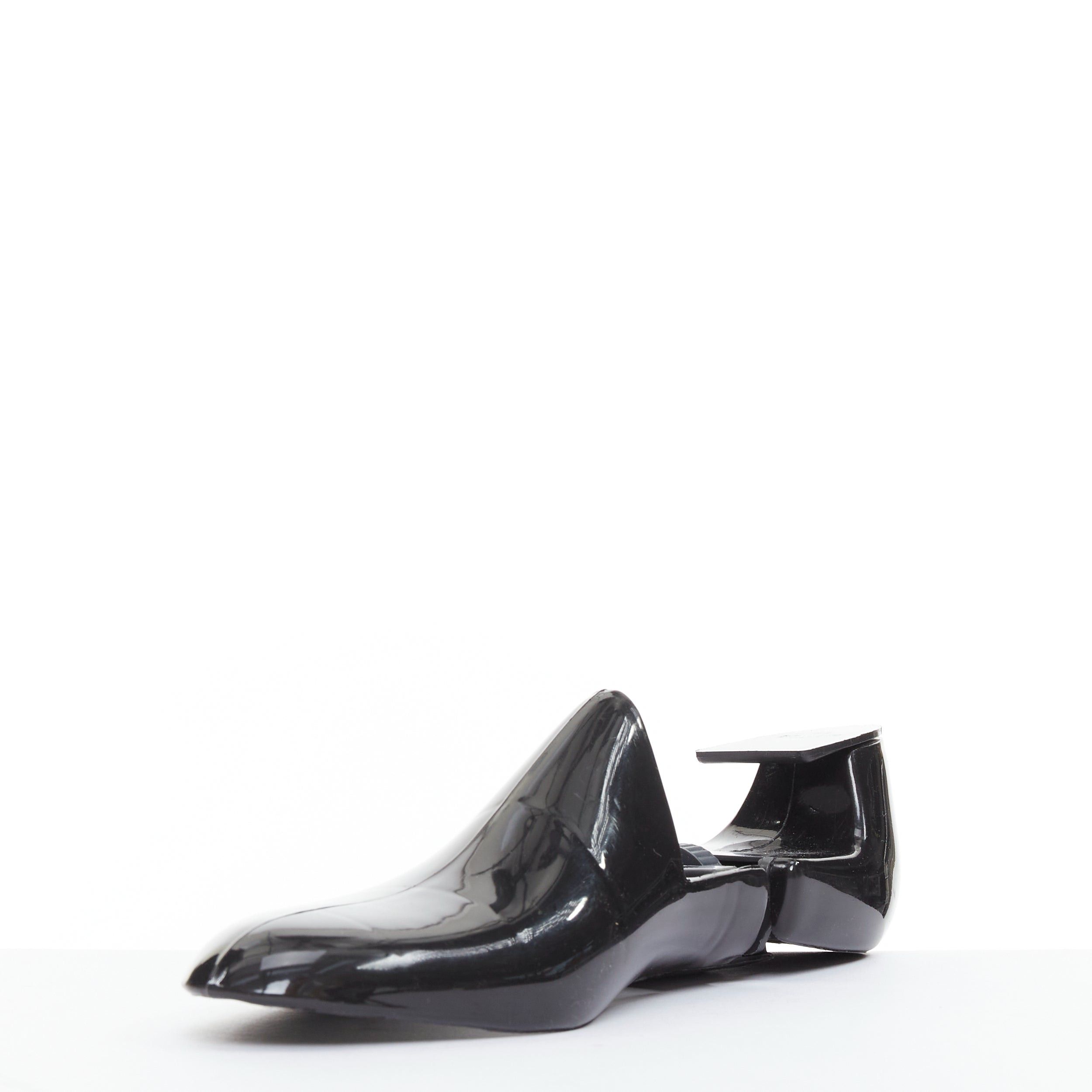 Berluti BERLUTI black glossy plastic white logo foldable shoe tree shape holder EU39-40 Size ONE SIZE - 4 Thumbnail