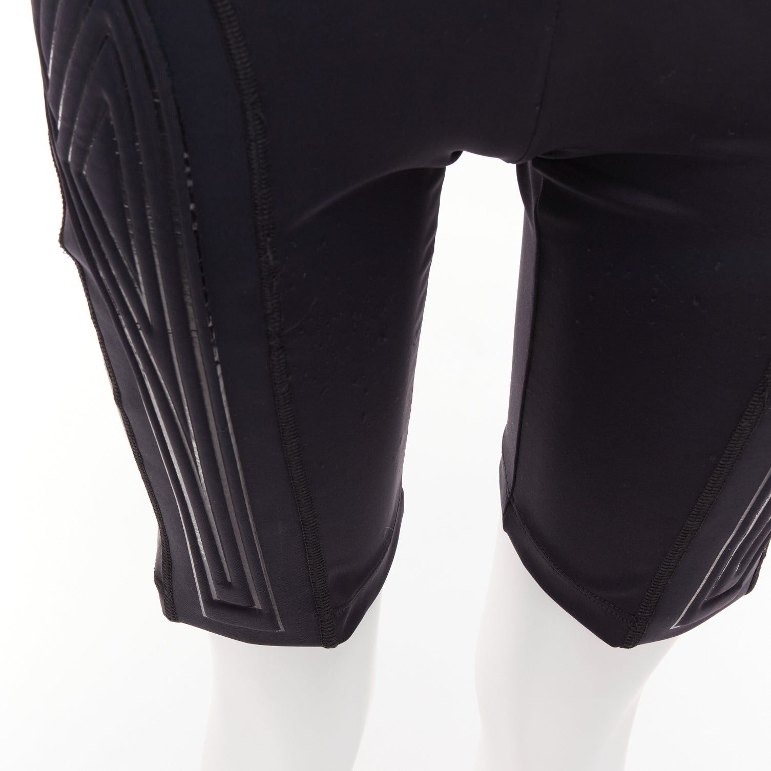 Fendi FENDI 2019 FFreedom black neoprene rubber compression biker shorts IT40 S Size 27" / US 4 / IT 40 - 7 Thumbnail