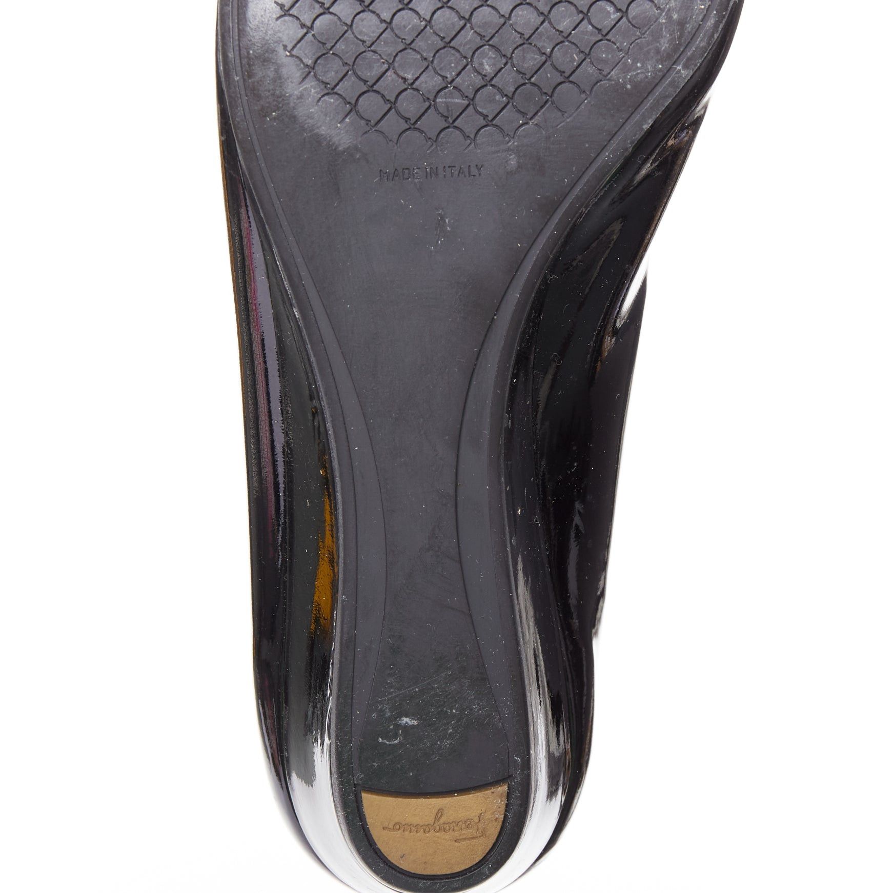 Salvatore Ferragamo SALVATORE FERRAGAMO gold big buckle black patent leather wedges 6.5 Size US 6.5 / IT 36.5 - 10 Thumbnail