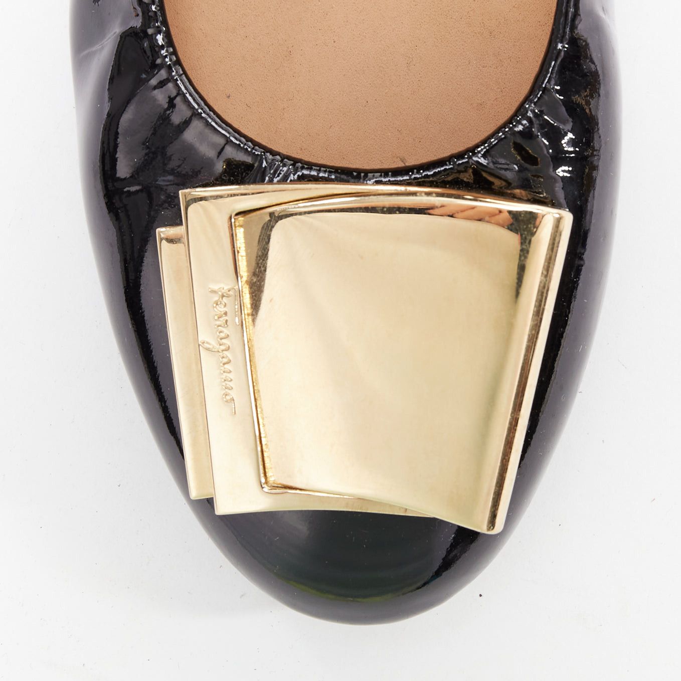 Salvatore Ferragamo SALVATORE FERRAGAMO gold big buckle black patent leather wedges 6.5 Size US 6.5 / IT 36.5 - 6 Thumbnail