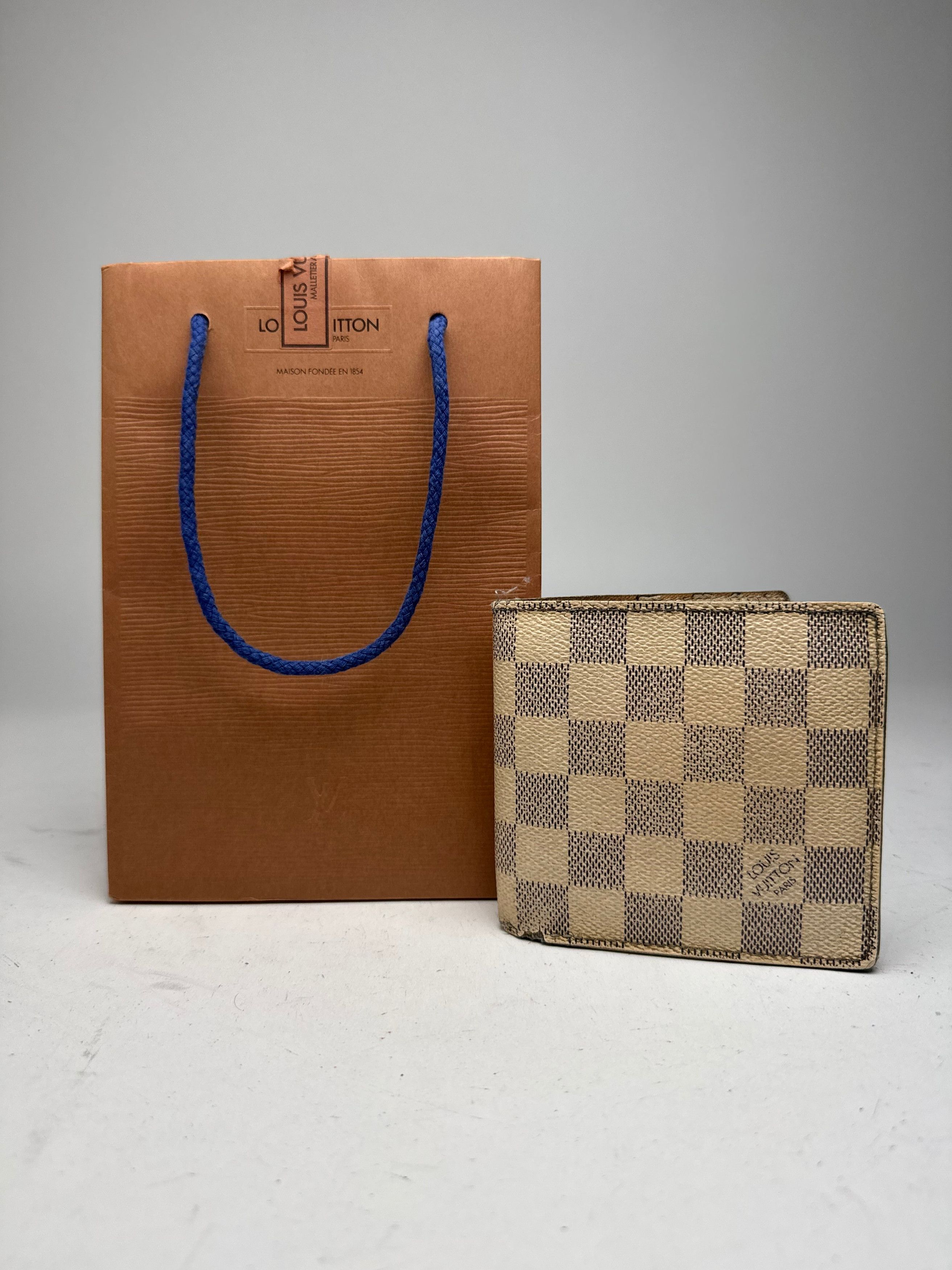Louis Vuitton Vintage Damier Monogram Flapable Wallet Grey White Size ONE SIZE - 12 Thumbnail