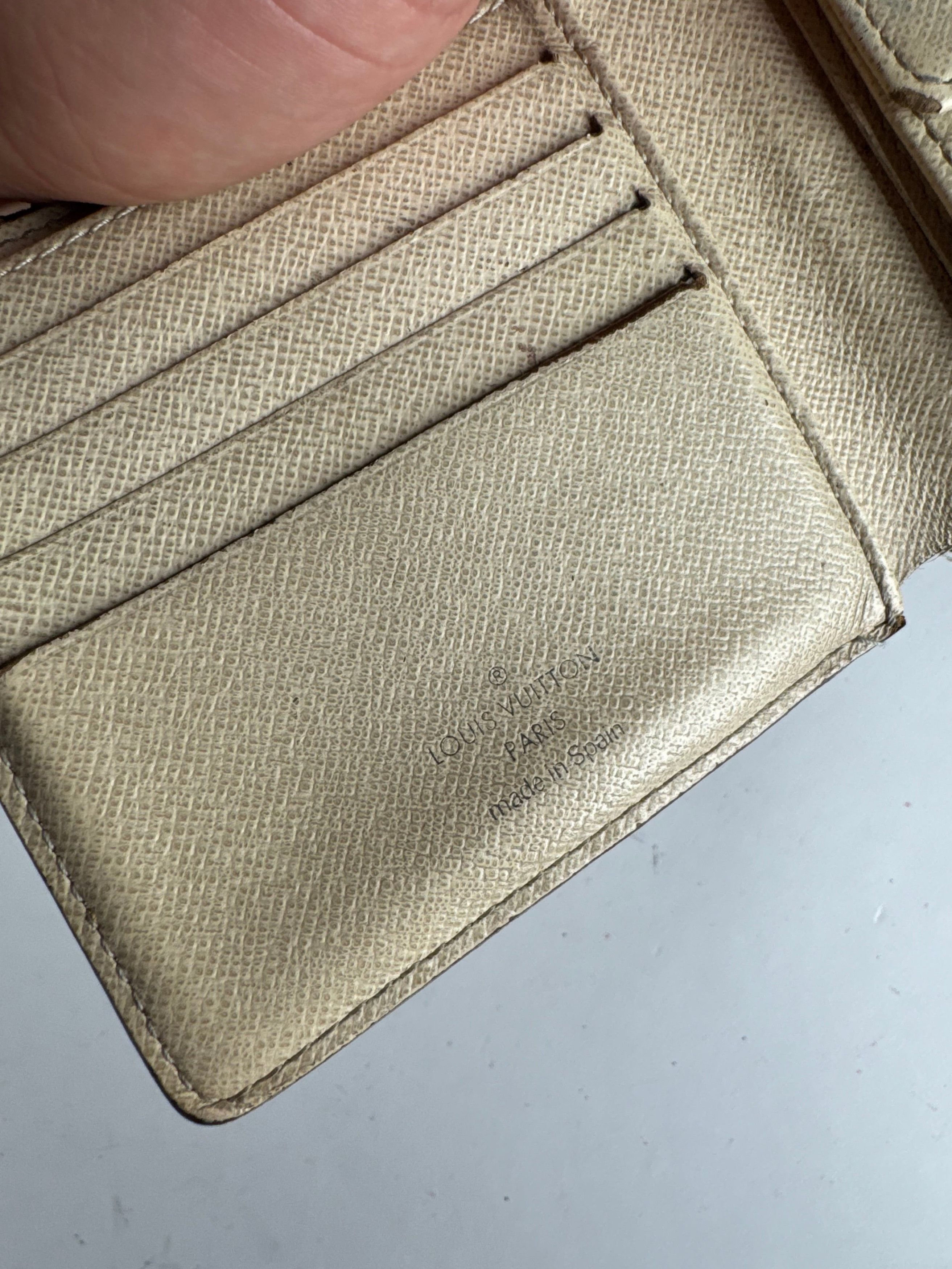 Louis Vuitton Vintage Damier Monogram Flapable Wallet Grey White Size ONE SIZE - 5 Thumbnail