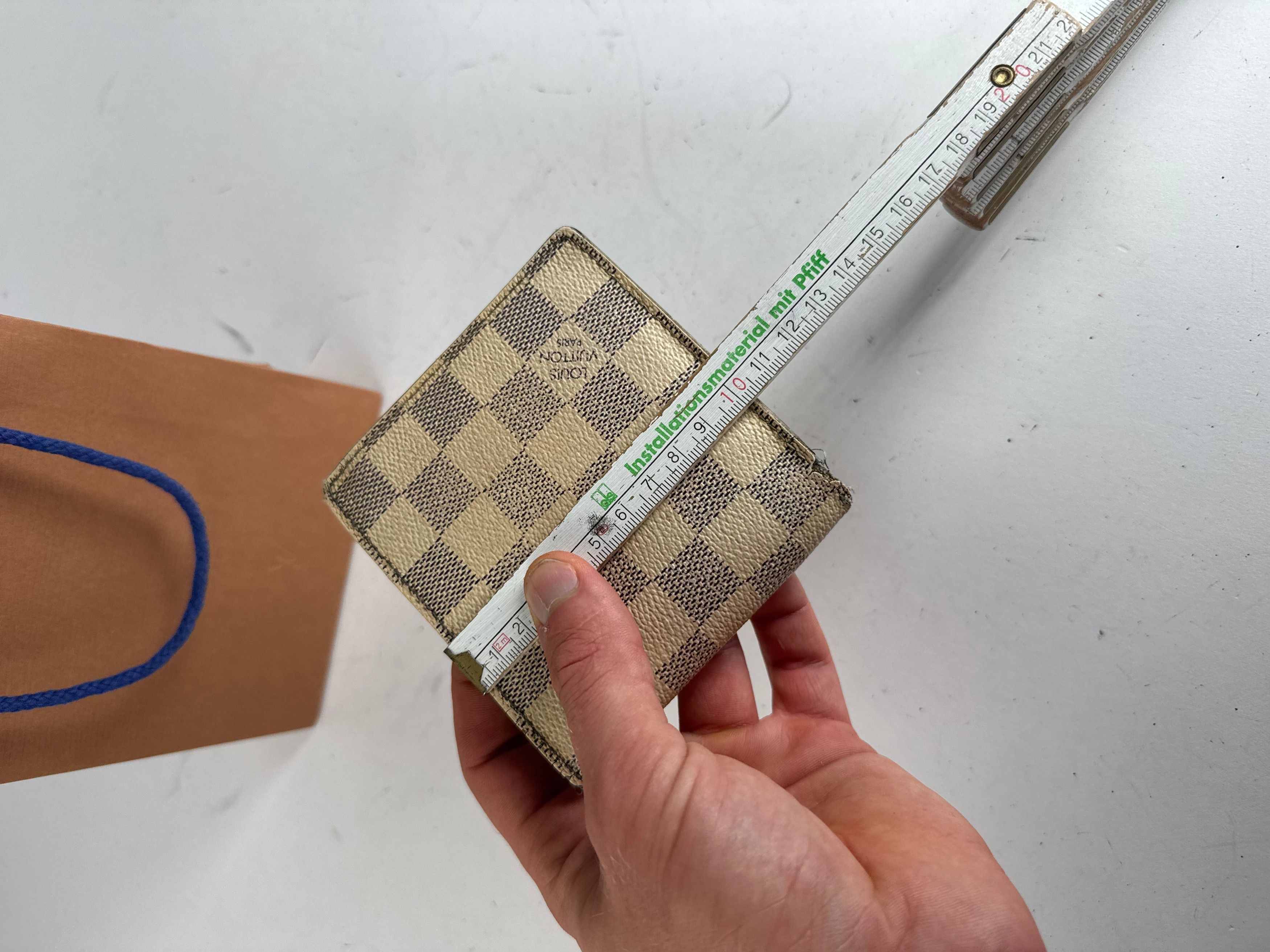 Louis Vuitton Vintage Damier Monogram Flapable Wallet Grey White Size ONE SIZE - 10 Thumbnail