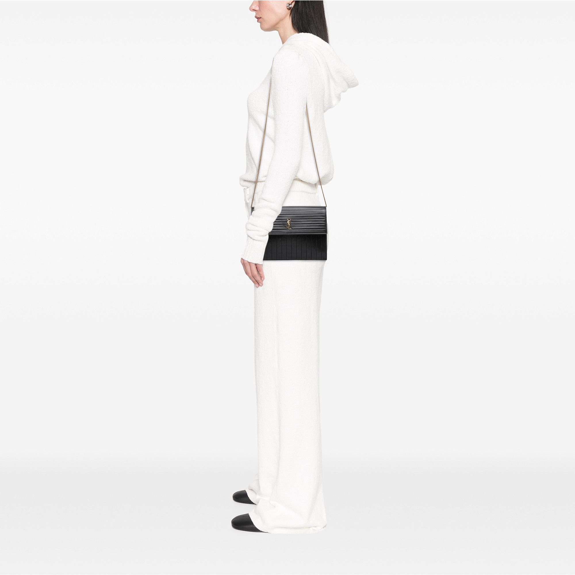 Yves Saint Laurent Yves Saint Laurent Quilted Calfskin Victoire Chain Crossbody Size ONE SIZE - 10 Thumbnail