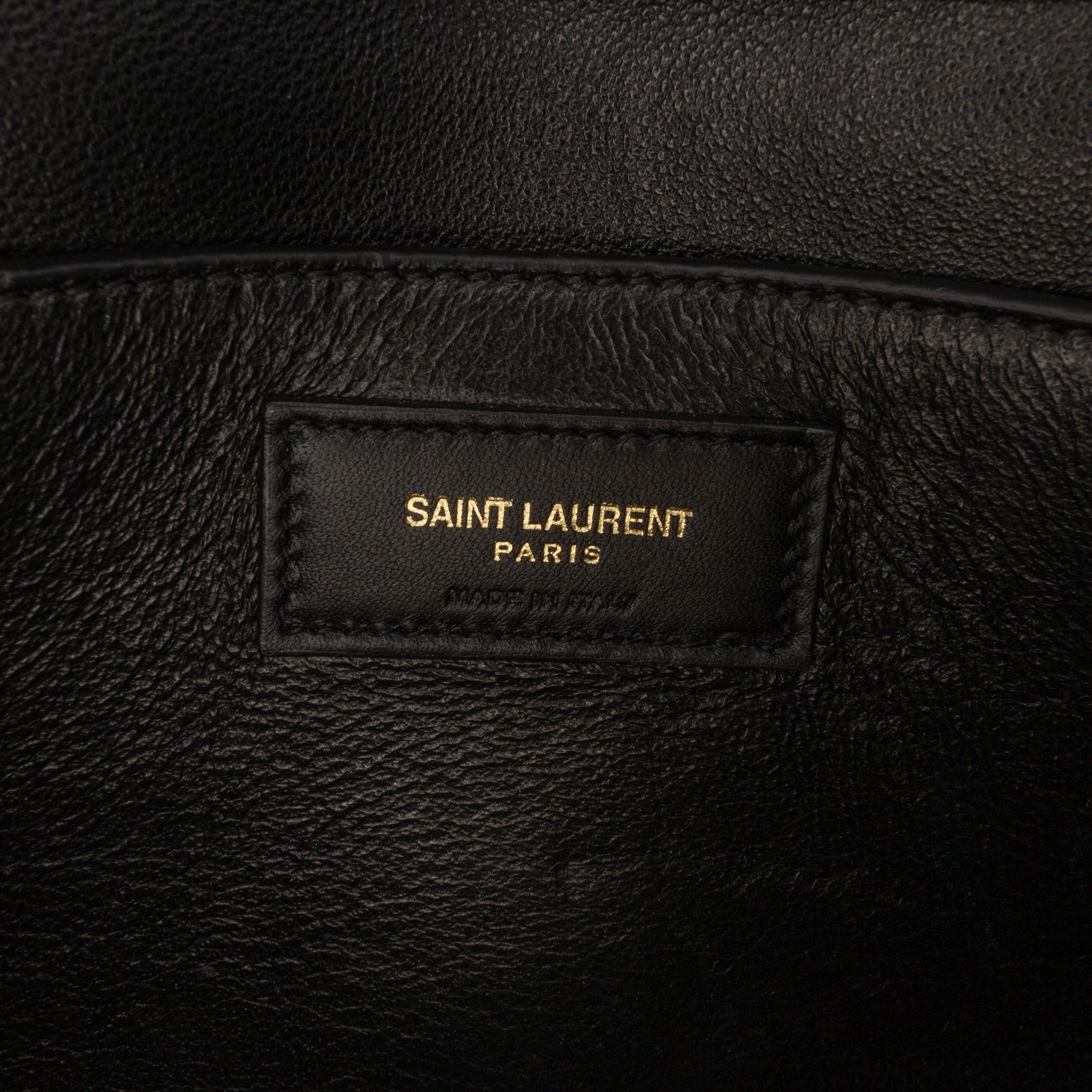 Yves Saint Laurent Yves Saint Laurent Quilted Calfskin Victoire Chain Crossbody Size ONE SIZE - 5 Thumbnail