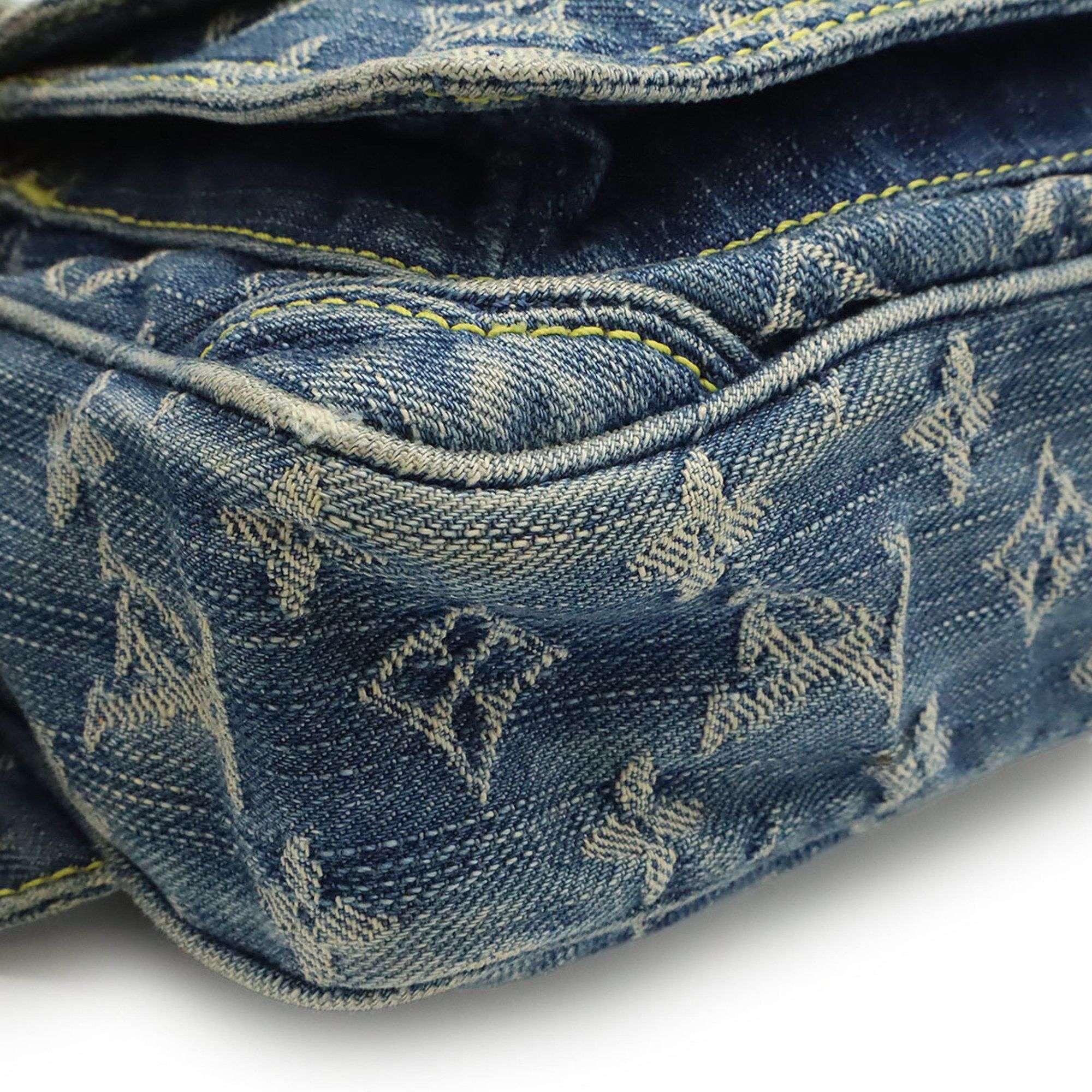 Louis Vuitton LOUIS VUITTON Monogram Denim Bum Bag, Waist Shoulder Blue, M95347 Size ONE SIZE - 4 Thumbnail