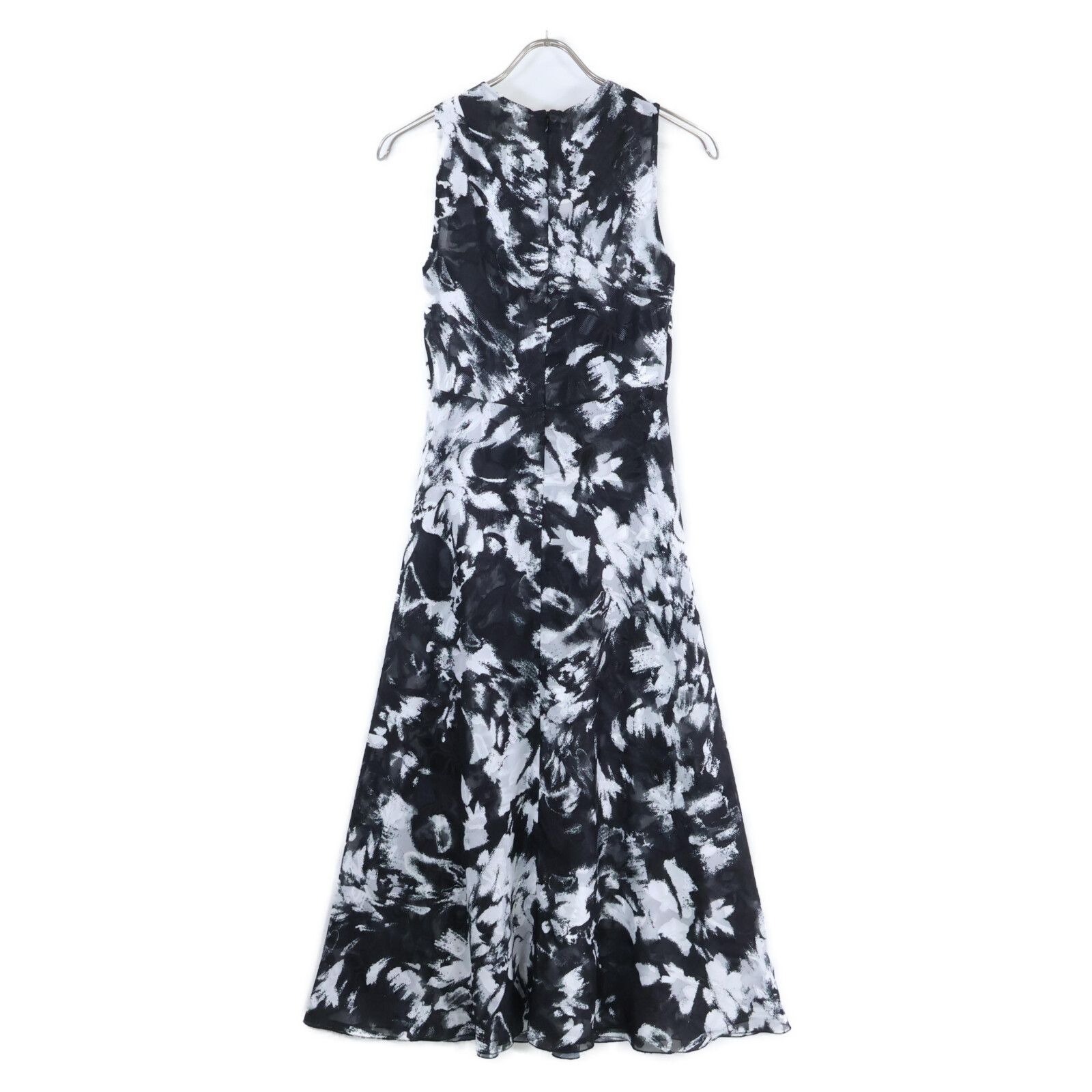 Other Other Ermanno Scervino Lace Polyester Dress Others Dresses ES9861162 DUTY FREE for USA Size ONE SIZE - 2 Thumbnail
