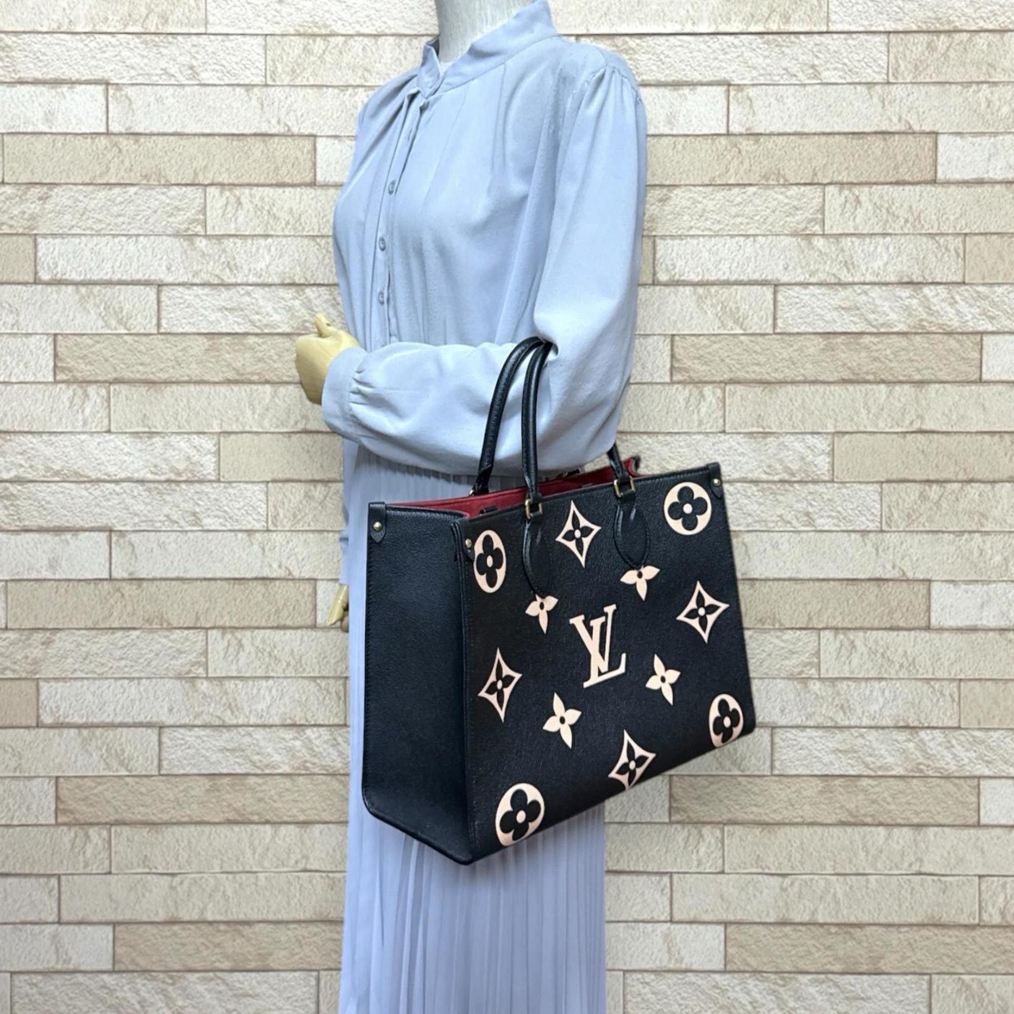 Louis Vuitton Louis Vuitton On the Go MM Monogram Bicolor 