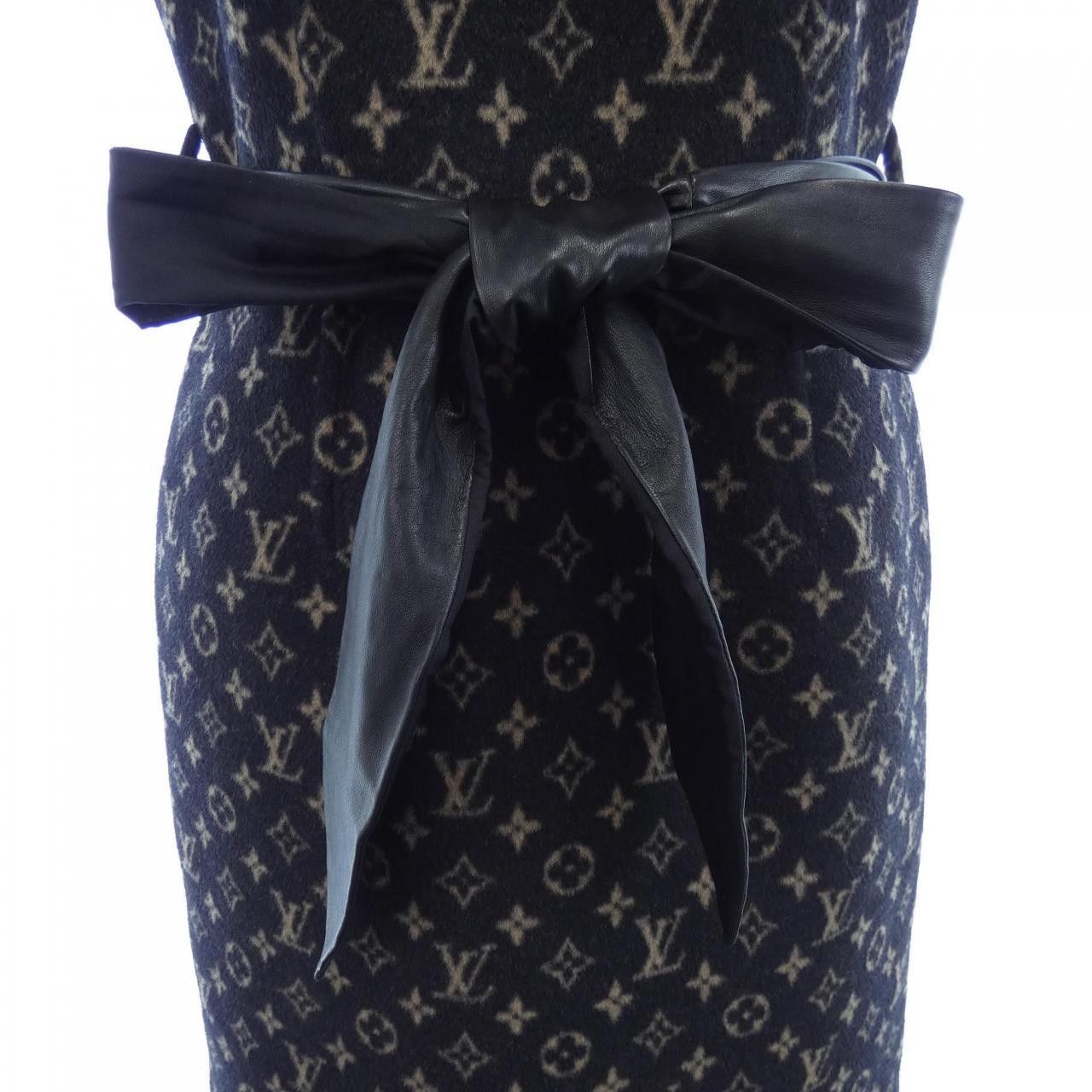 Louis Vuitton Louis Vuitton Louis Vuitton Silk Blend Dress Others Dresses FKDR15QS3 DUTY FREE for USA Size ONE SIZE - 7 Thumbnail