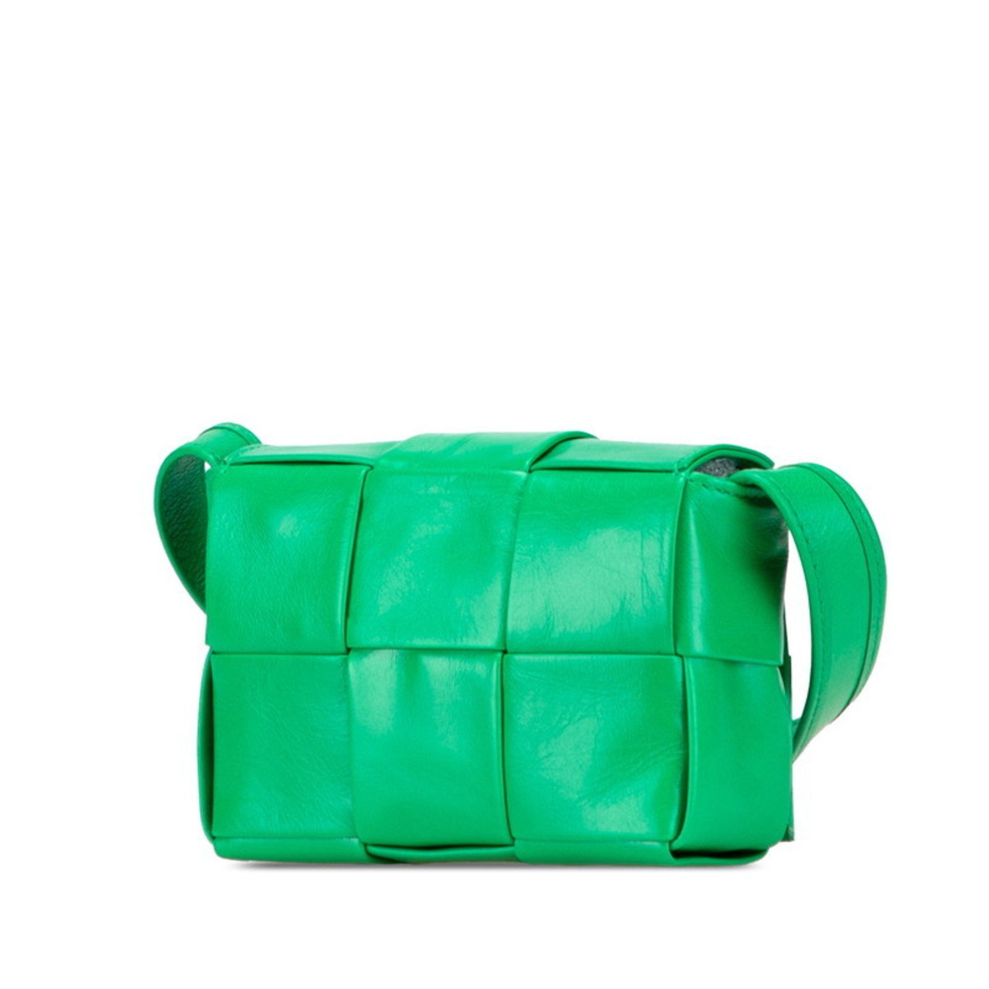 Bottega Veneta Bottega Veneta Maxi Intrecciato Mini Cassette Shoulder/Crossbody Bag in Paraquito Green Leather for Women Size ONE SIZE - 2 Thumbnail