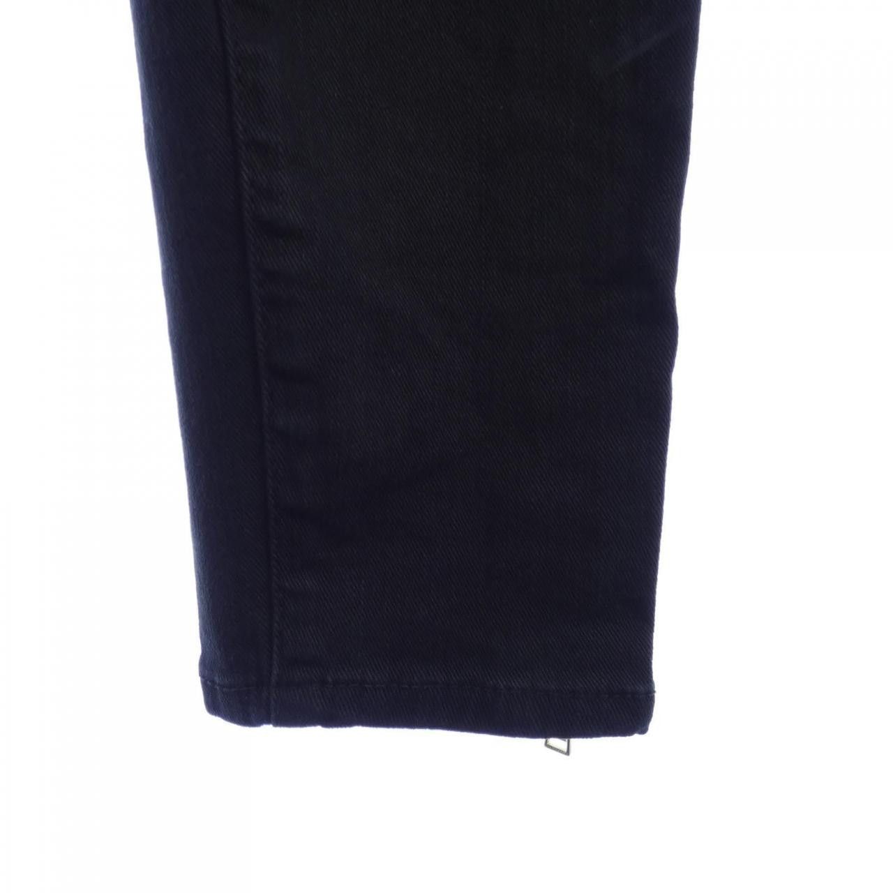Other Other Dsquared2 S75LA0379 Jeans Denim Jeans S75LA0379 DUTY FREE for USA Size ONE SIZE - 5 Thumbnail