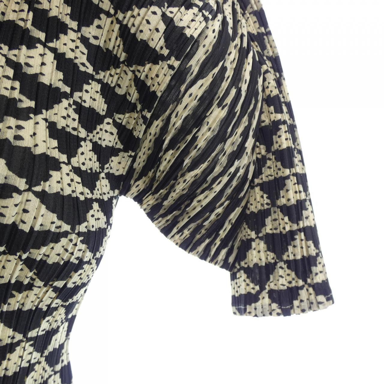 Issey Miyake Issey Miyake Pleats Please Top Others Tops PP82-JK533 DUTY FREE for USA Size ONE SIZE - 5 Thumbnail
