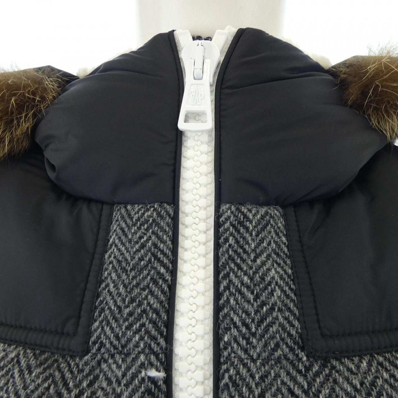 Moncler Moncler Moncler ROBERT Down Jacket Others Outerwear ROBERT DUTY FREE for USA Size ONE SIZE - 8 Thumbnail