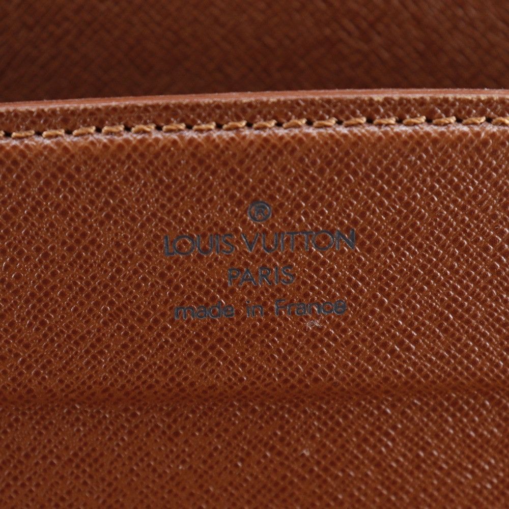 Louis Vuitton Louis Vuitton Louis Vuitton President Monogram Attache Case Canvas Business Bag M53012 DUTY FREE for USA Size ONE SIZE - 16 Thumbnail