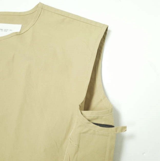 Other Other Camiel Fortgens TRAINING KIT WATERPROOF COTTON Vest Cotton Tops 07.02.02 DUTY FREE for USA Size ONE SIZE - 5 Thumbnail