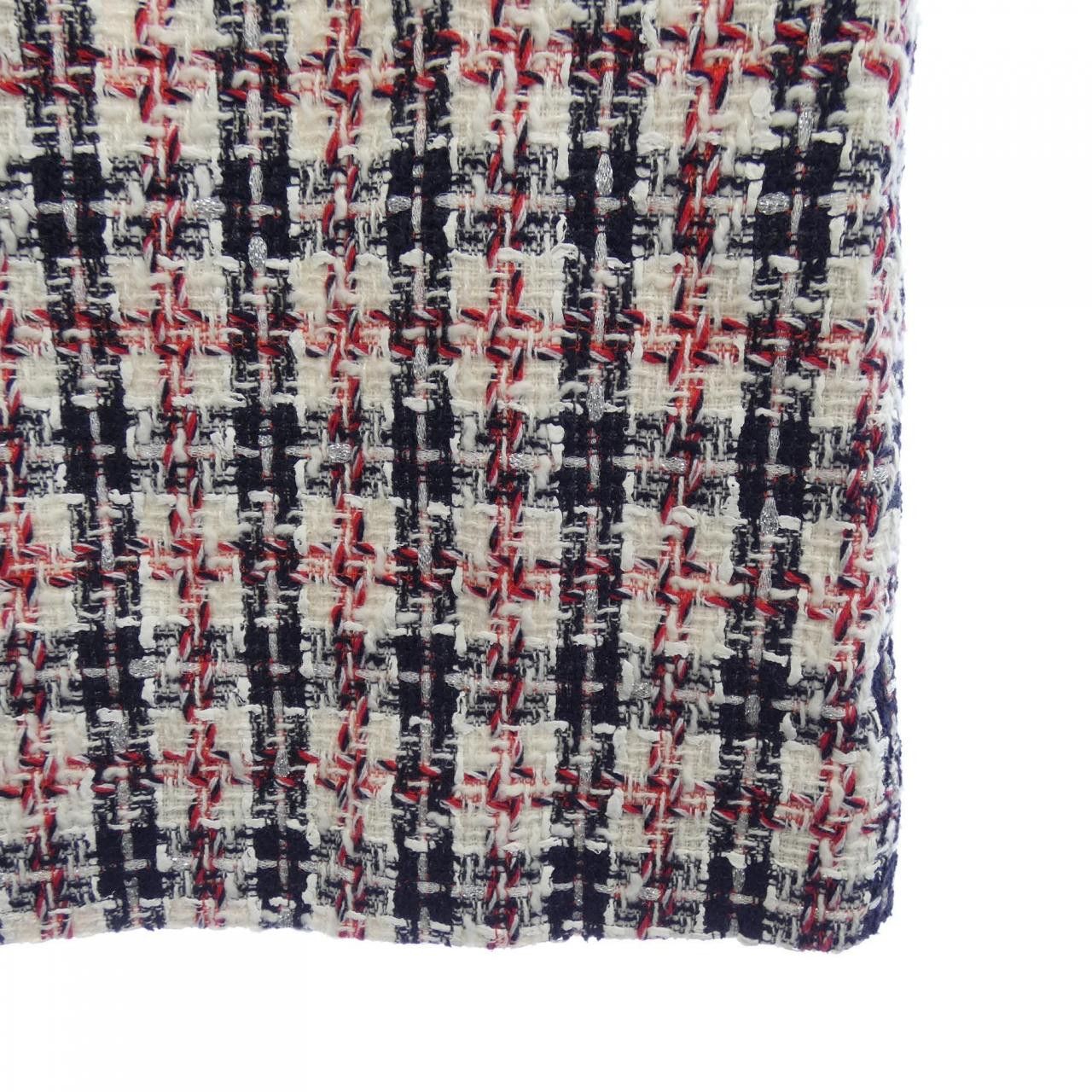 Gucci Gucci Gucci Skirt Others Skirts 524065 ZKM84 DUTY FREE for USA Size ONE SIZE - 6 Thumbnail