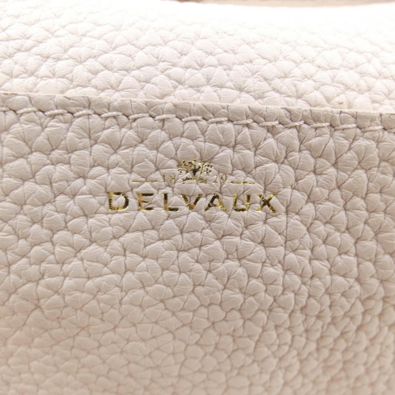 Delvaux Delvaux Delvaux Pin Bucket Taurillon Soft Bag Leather Shoulder Bag PIN BUCKET DUTY FREE for USA Size ONE SIZE - 5 Thumbnail