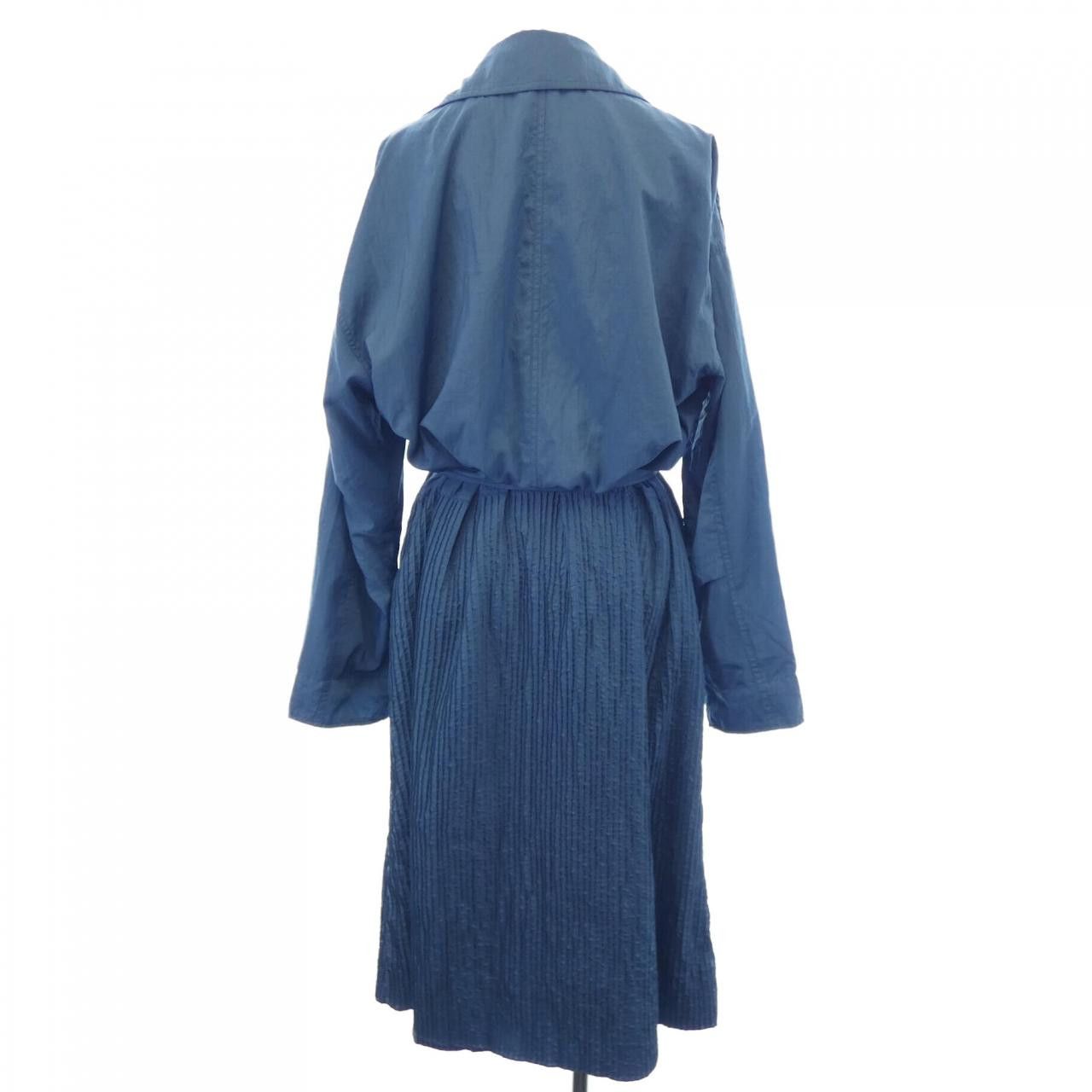 Other Other YACCOMARICARD Coat Others Outerwear DUTY FREE for USA Size ONE SIZE - 2 Thumbnail