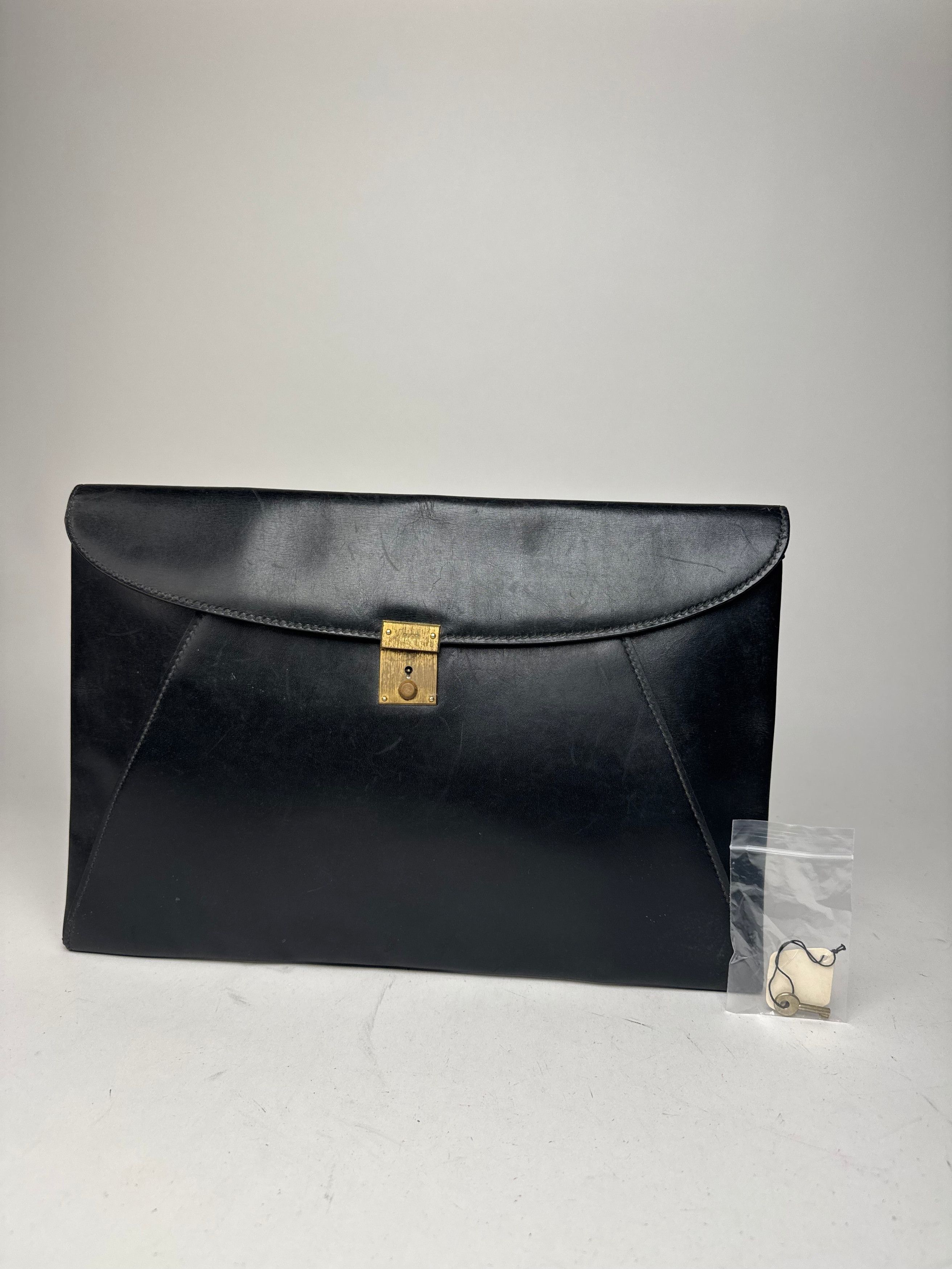 Gucci Vintage Leather Clutch Black Size ONE SIZE - 4 Thumbnail