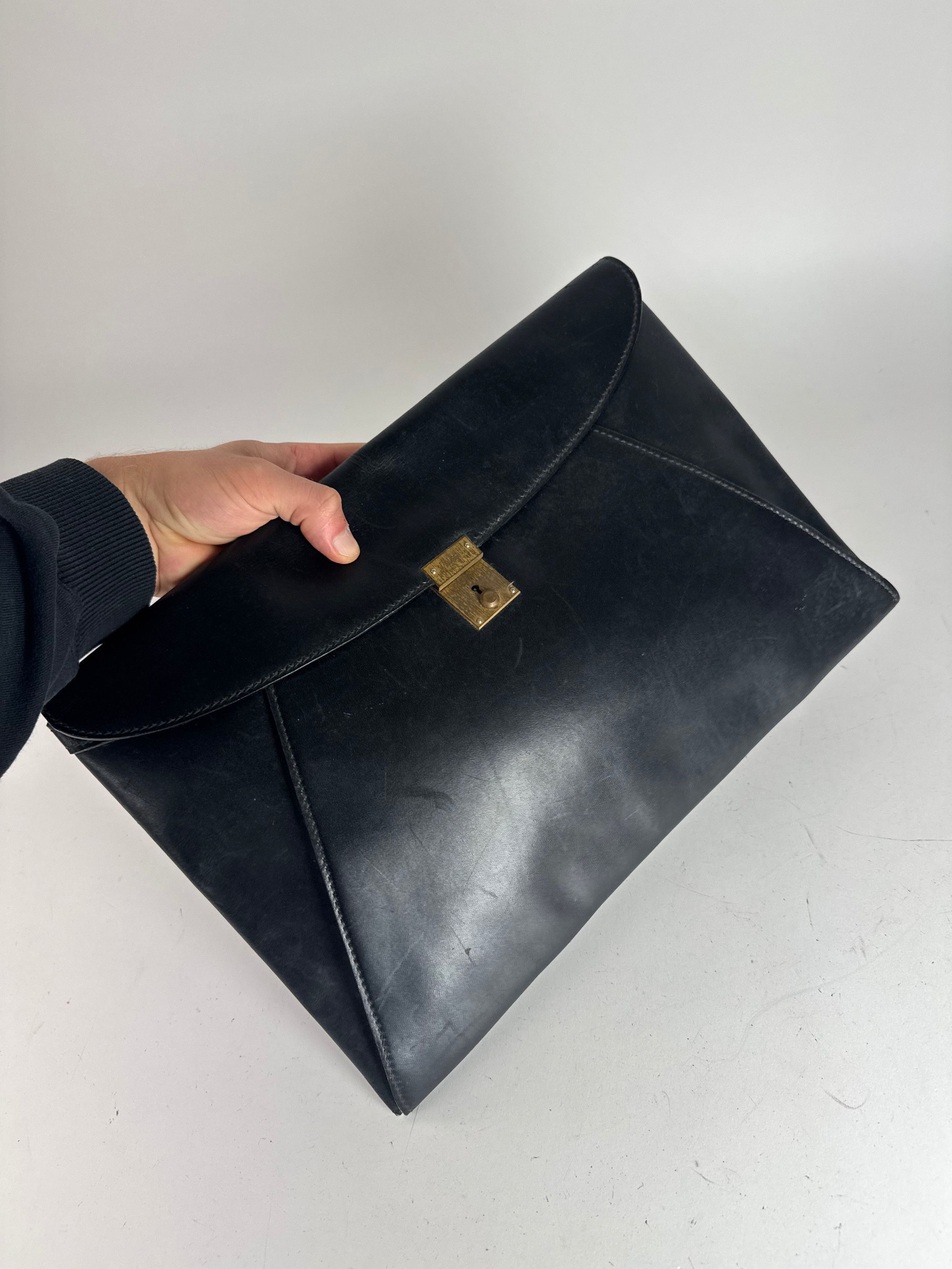 Gucci Vintage Leather Clutch Black Size ONE SIZE - 9 Thumbnail