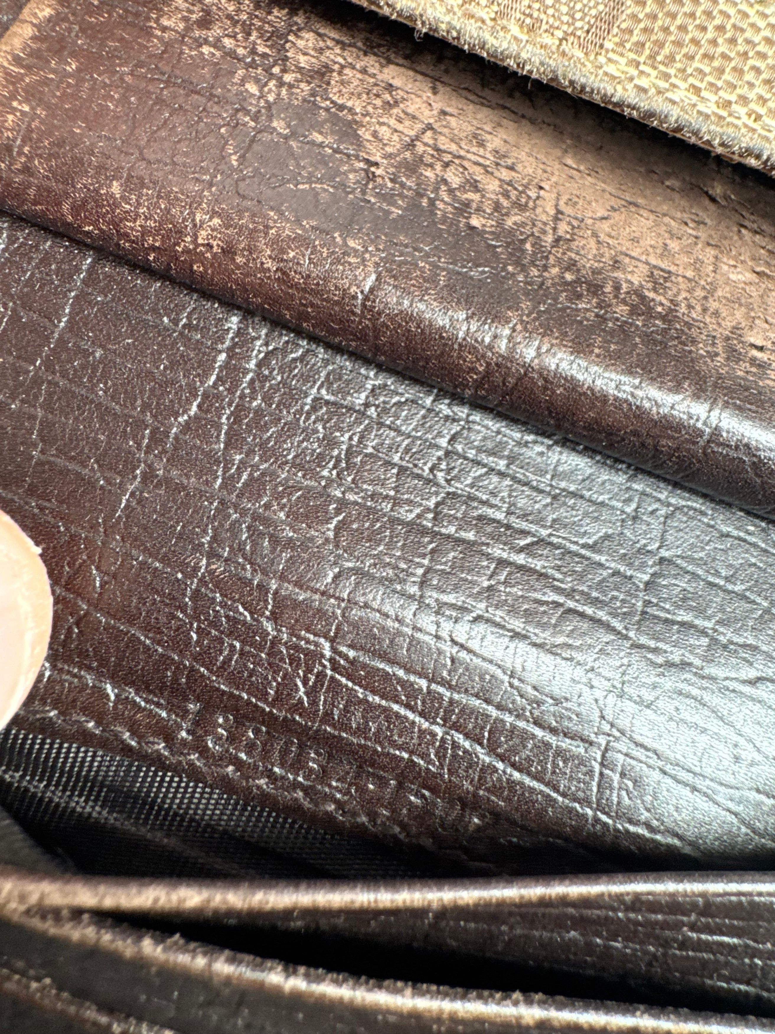 Gucci Vintage Monogram Leather Wallet beige brown Size ONE SIZE - 8 Thumbnail