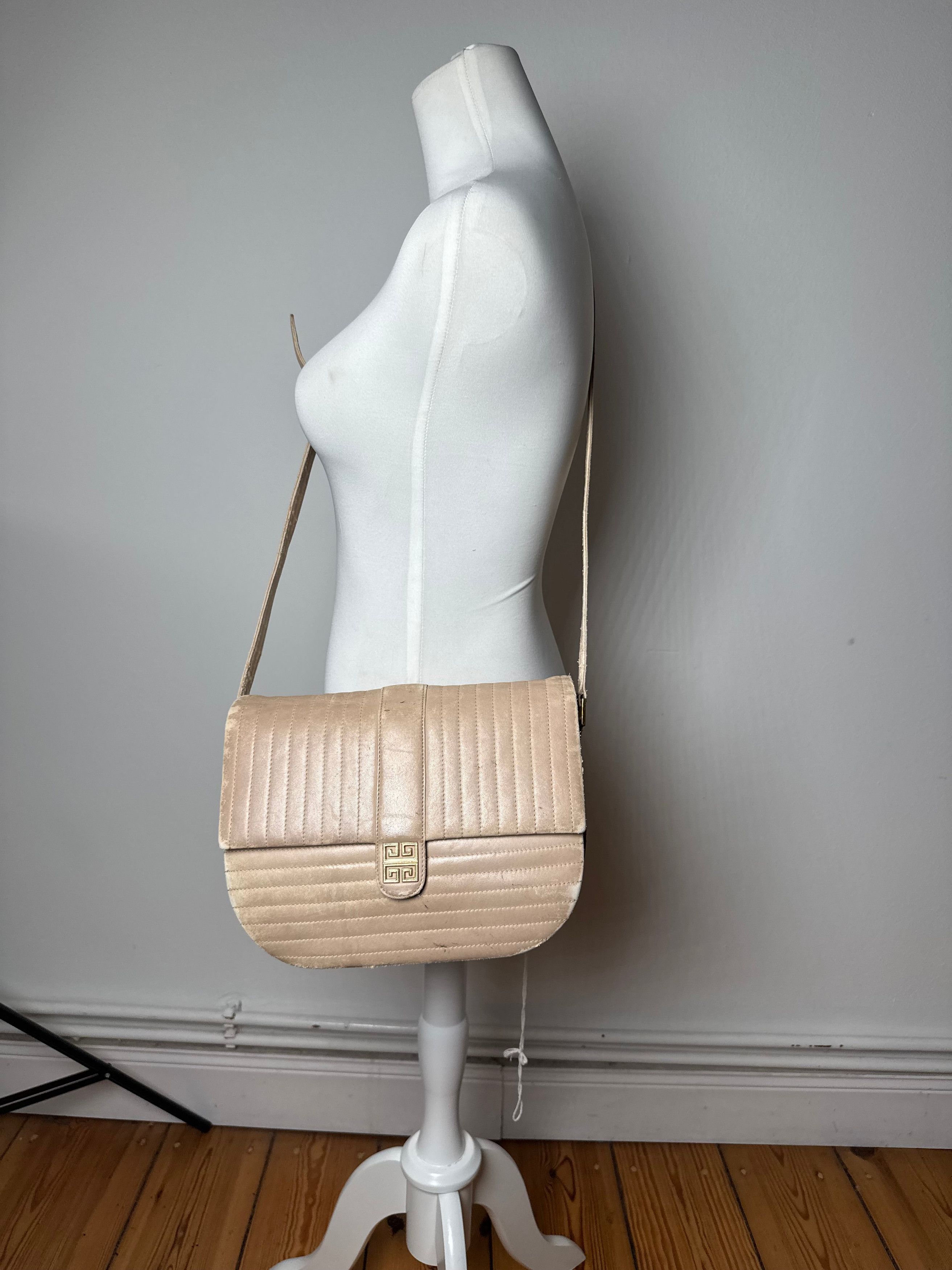Givenchy Vintage Crossbody Leather bag beige Size ONE SIZE - 7 Thumbnail