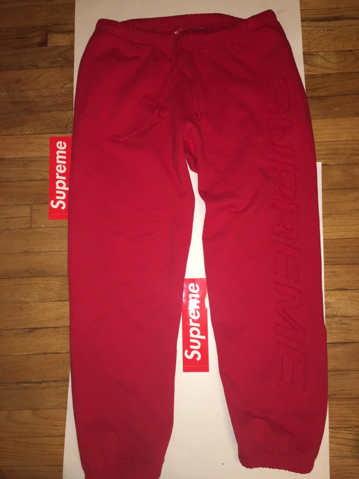 Supreme discount sweatpants red