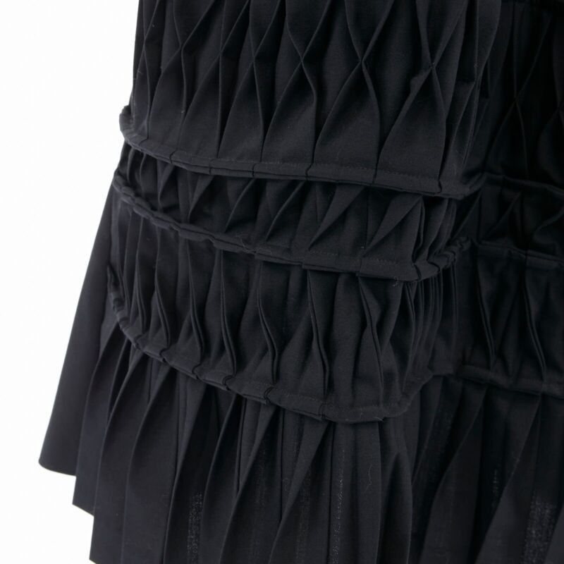 Junya Watanabe JUNYA WATANABE AD1998 black wool blend origami pleated front wrap tie skirt Size 27" / US 4 / IT 40 - 2 Thumbnail