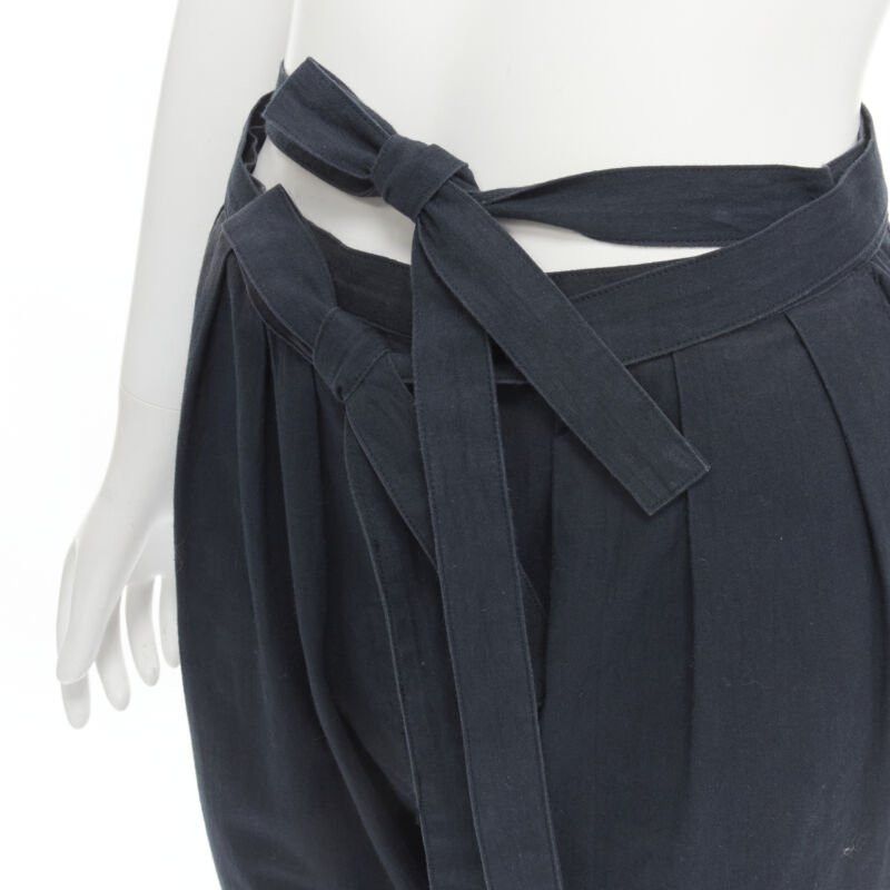 Comme des Garcons COMME DES GARCONS Vintage 1980s double bow tie waist slim leg pants S Size 27" / US 4 / IT 40 - 2 Thumbnail