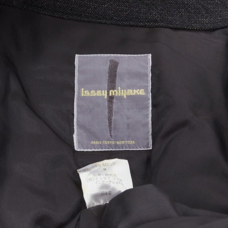 Issey Miyake ISSEY MIYAKE 1980's Vintage grey wool fringe oversized wrap Cocoon coat M rare Size M / US 6-8 / IT 42-44 - 12 Thumbnail