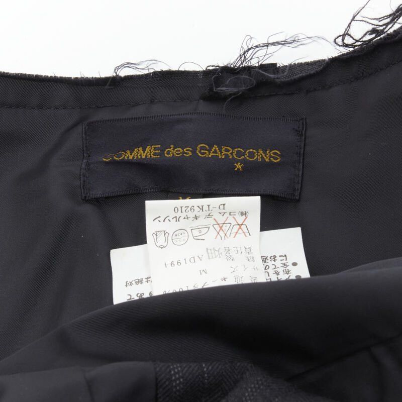 Comme des Garcons COMME DES GARCONS 1994 dark grey pinstripe frayed cut collar boxy coat M Size M / US 6-8 / IT 42-44 - 11 Thumbnail