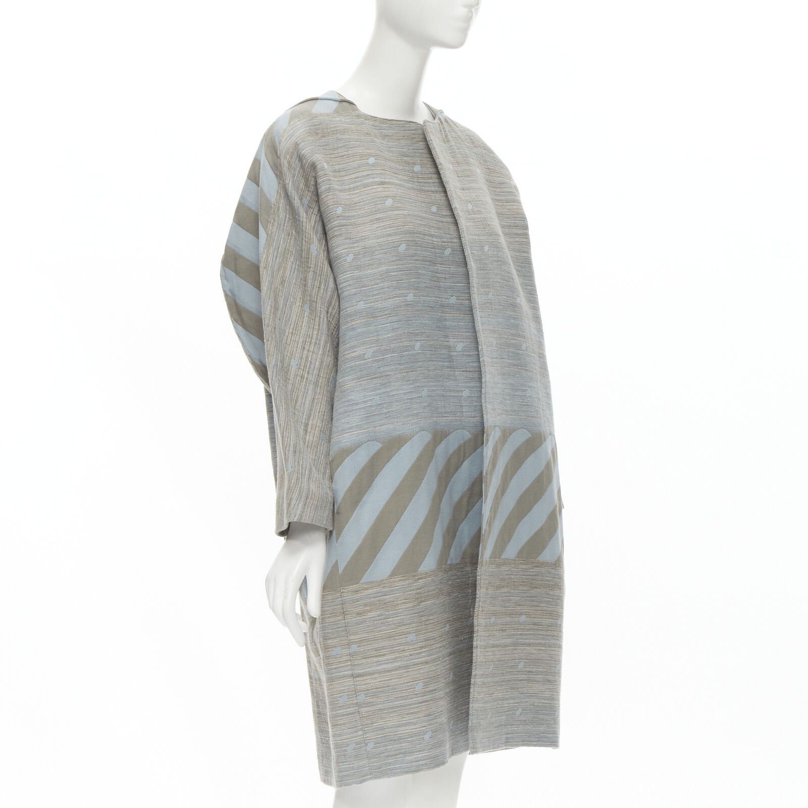 Issey Miyake ISSEY MIYAKE 1980's Vintage grey sky blue geometric jacquard Cocoon coat M Rare Size M / US 6-8 / IT 42-44 - 4 Thumbnail