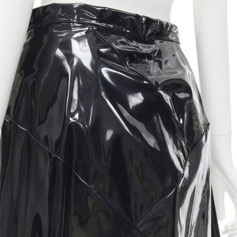 Comme des Garcons COMME DES GARCONS 1991 black vinyl plastic bias cut A-lined flared skirt L Size 30" / US 8 / IT 44 - 7 Thumbnail