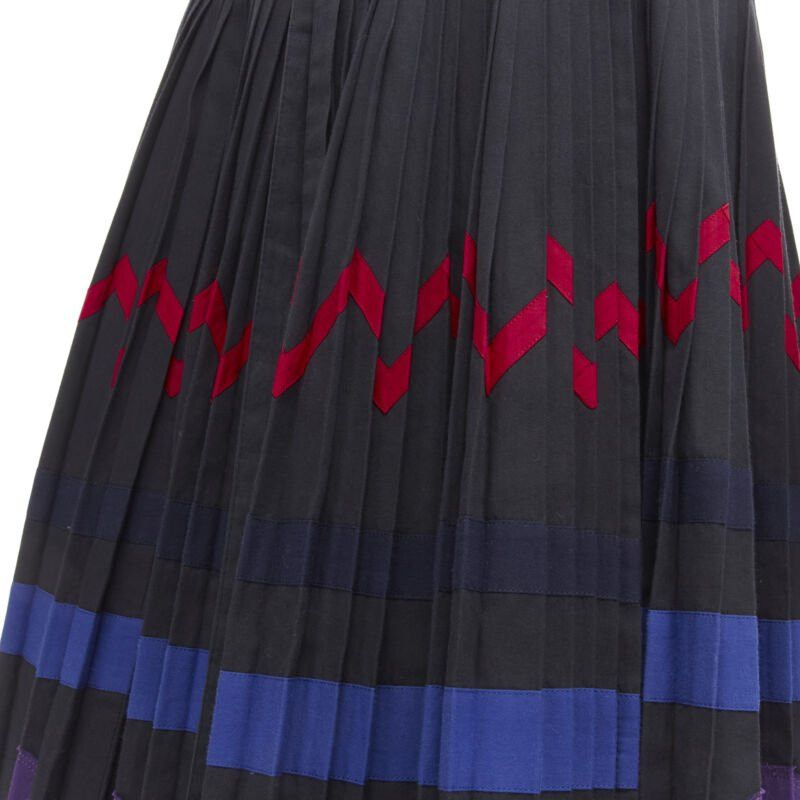 Comme des Garcons COMME DES GARCONS 1980s black geometric pattern pleated wrapped flared skirt S Size 27" / US 4 / IT 40 - 8 Thumbnail