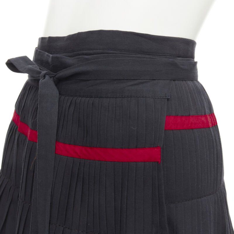 Comme des Garcons COMME DES GARCONS 1980s black geometric pattern pleated wrapped flared skirt S Size 27" / US 4 / IT 40 - 6 Thumbnail