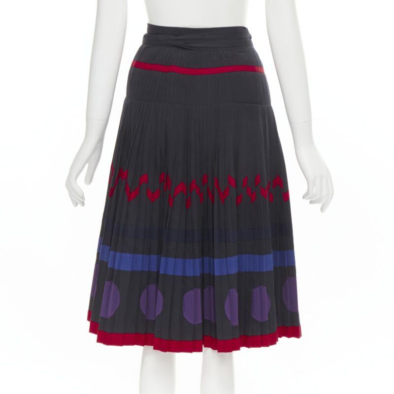 Comme des Garcons COMME DES GARCONS 1980s black geometric pattern pleated wrapped flared skirt S Size 27" / US 4 / IT 40 - 4 Thumbnail