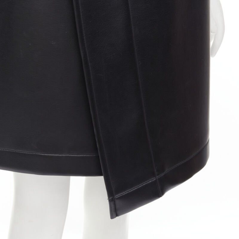 Comme des Garcons COMME DES GARCONS Vintage black faux leather silver buckle wrap skirt M Size 28" / US 6 / IT 42 - 8 Thumbnail
