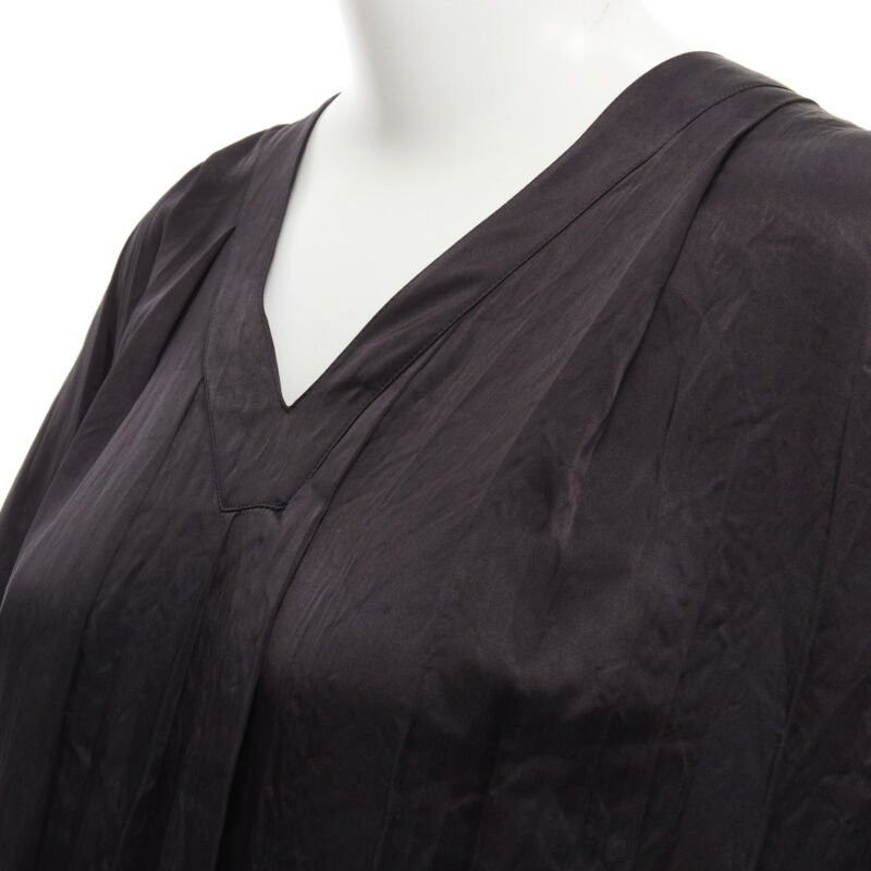 Comme des Garcons COMME DES GARCONS Vintage 1980s black triacetate V-neck pleated belted dress Size M / US 6-8 / IT 42-44 - 8 Thumbnail