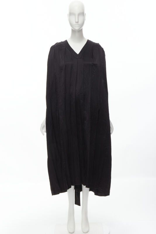 Comme des Garcons COMME DES GARCONS Vintage 1980s black triacetate V-neck pleated belted dress Size M / US 6-8 / IT 42-44 - 11 Thumbnail