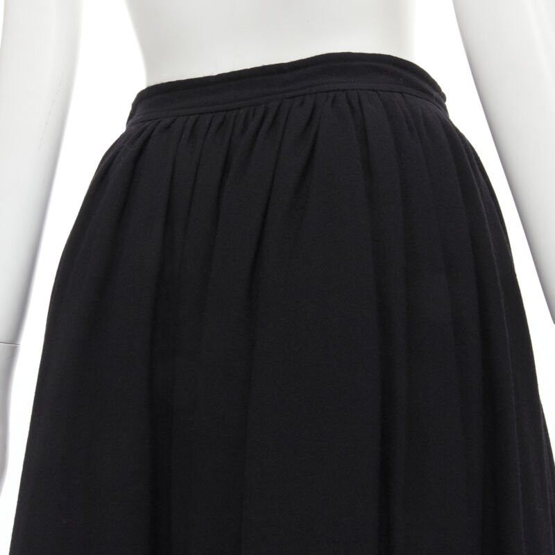 Comme des Garcons COMME DES GARCONS Vintage 1988 black wool braid red lattice embroidery skirt M Size 28" / US 6 / IT 42 - 8 Thumbnail