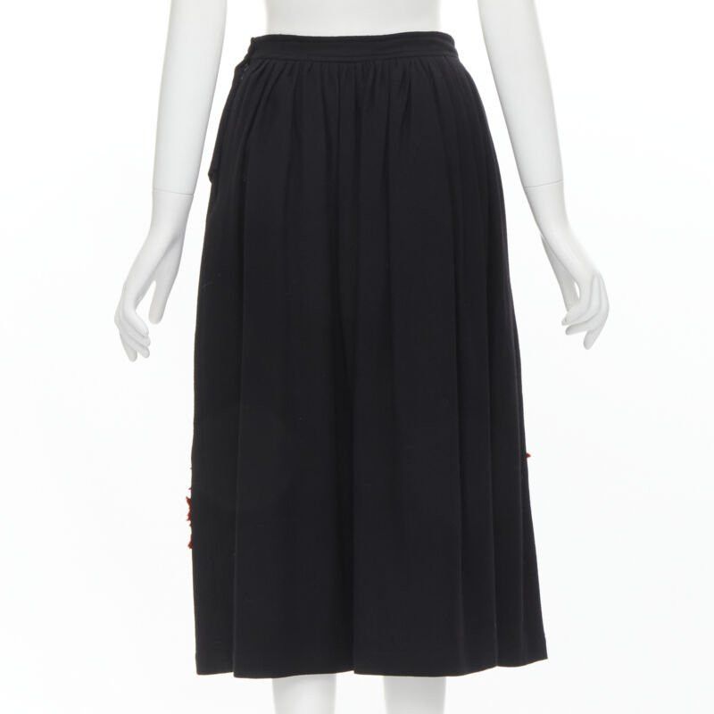 Comme des Garcons COMME DES GARCONS Vintage 1988 black wool braid red lattice embroidery skirt M Size 28" / US 6 / IT 42 - 5 Thumbnail