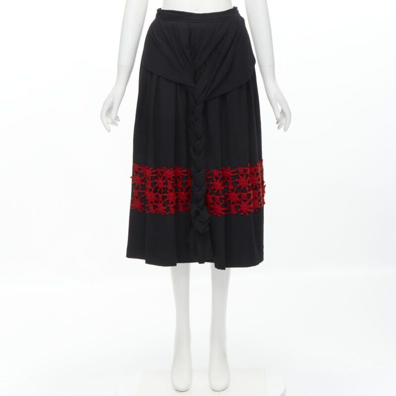 Comme des Garcons COMME DES GARCONS Vintage 1988 black wool braid red lattice embroidery skirt M Size 28" / US 6 / IT 42 - 10 Thumbnail