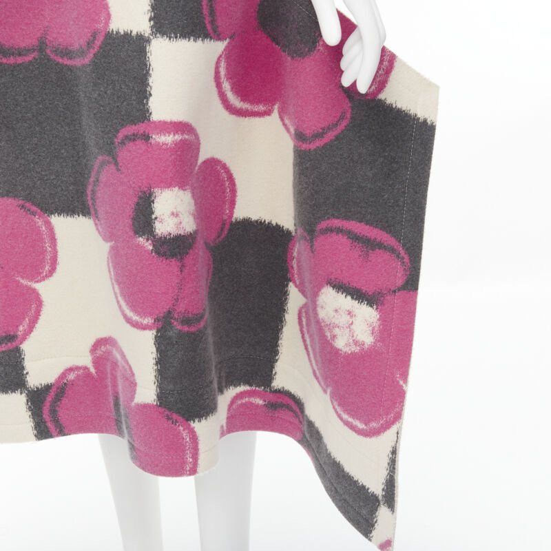 Comme des Garcons rare COMME DES GARCONS 2012 Runway 2D Flat Packed Doll floral checkered set XS Size S / US 4 / IT 40 - 10 Thumbnail