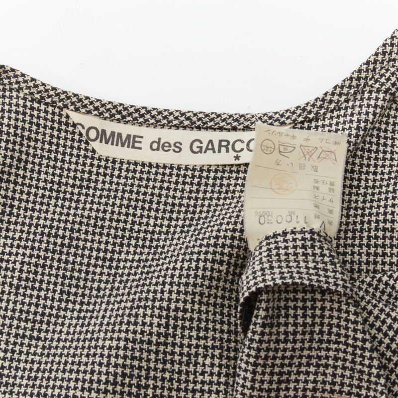 Comme des Garcons COMME DES GARCONS Vintage grey houndstooth bell button foldover boxy vest Size M / US 6-8 / IT 42-44 - 10 Thumbnail