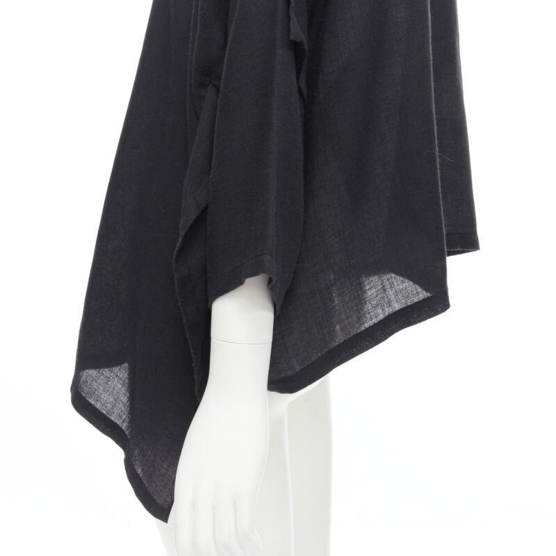 Comme des Garcons COMME DES GARCONS 1980s Vintage black linen square shorter back loose top S Size S / US 4 / IT 40 - 2 Thumbnail