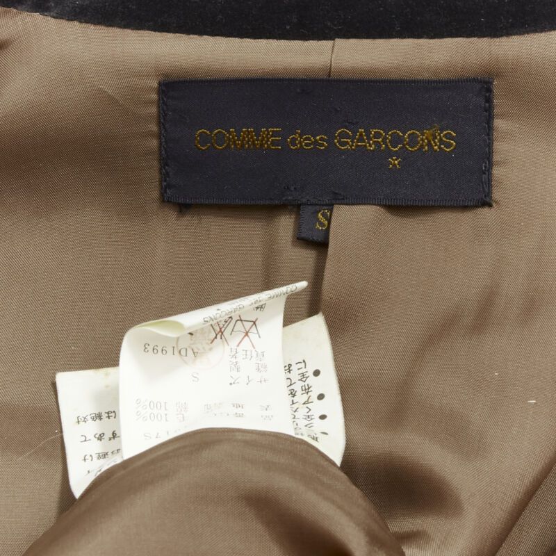 Comme des Garcons COMME DES GARCONS 1993 Runway Vintage herringbone reconstructed sleeve coat S Size S / US 4 / IT 40 - 9 Thumbnail
