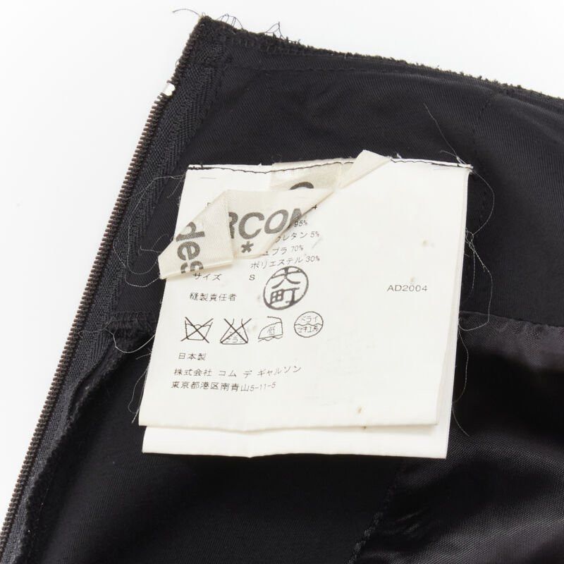 Comme des Garcons COMME DES GARCONS 2004 Vintage black rayon ruffle floral extra sleeve skirt S Size 27" / US 4 / IT 40 - 8 Thumbnail