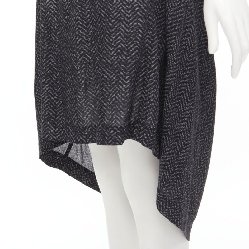 Comme des Garcons COMME DES GARCONS 1980's Vintage grey chevron asymmetric draped cocoon dress Size M / US 6-8 / IT 42-44 - 8 Thumbnail