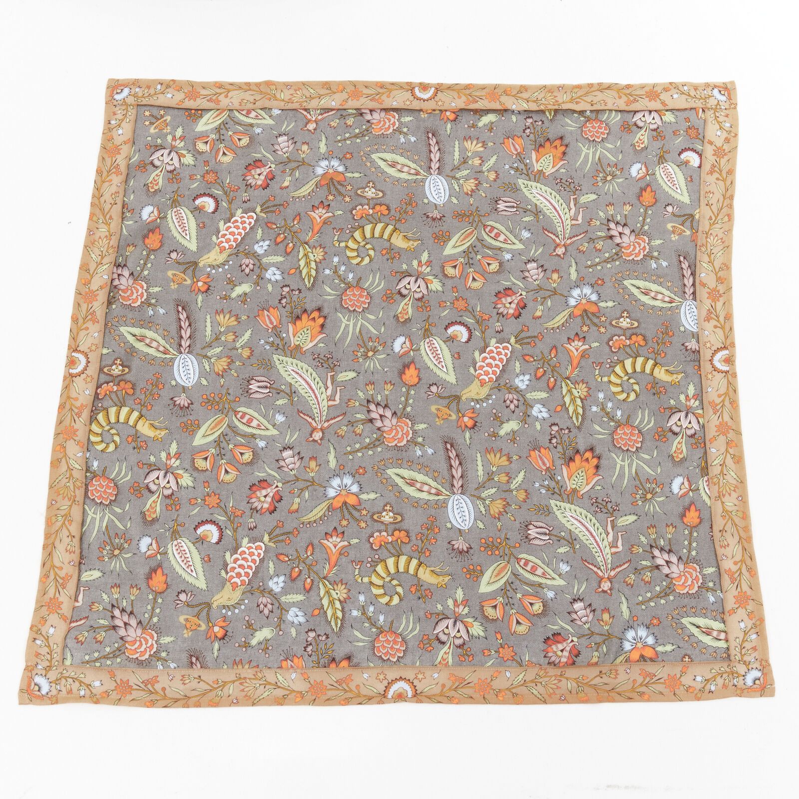 Vivienne Westwood VIVIENNE WESTWOOD orb logo mythical creatures floral handkerchief neckscarf Size ONE SIZE - 2 Thumbnail