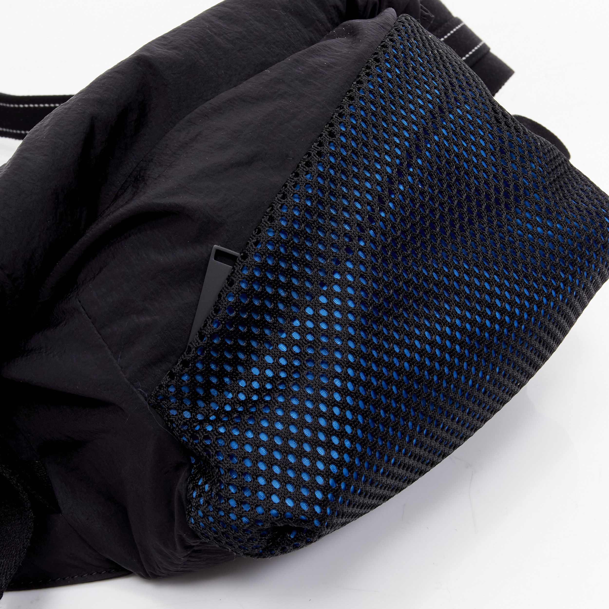 Bottega Veneta BOTTEGA VENETA Daniel Lee blue black nylon mesh technical buckle waist belt bag Size ONE SIZE - 6 Thumbnail